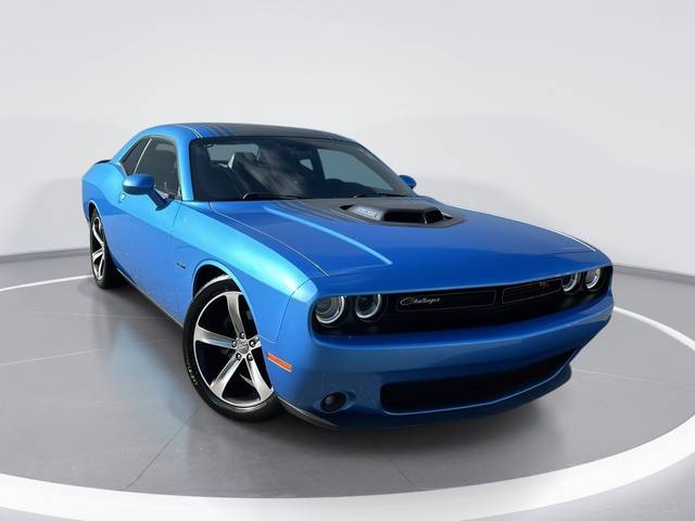 2016 Dodge Challenger R/T Plus Shaker RWD photo