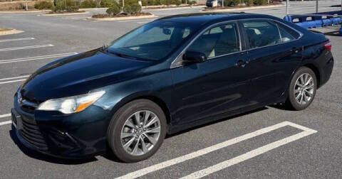 2016 Toyota Camry XLE FWD photo