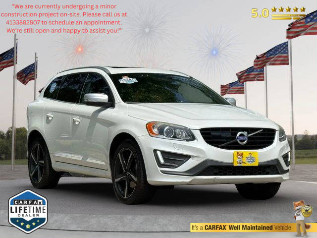 2016 Volvo XC60 T6 Drive-E R-Design Platinum AWD photo