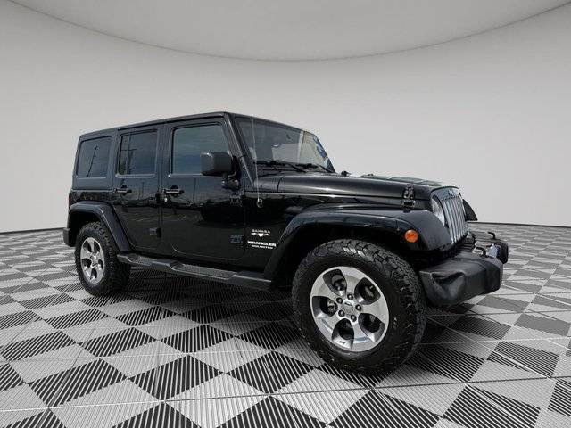 2016 Jeep Wrangler Unlimited Sahara 4WD photo