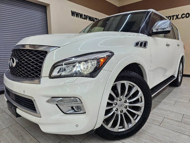 2015 Infiniti QX80 RWD photo