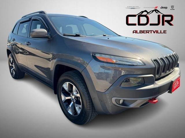 2015 Jeep Cherokee Trailhawk 4WD photo