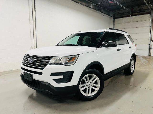 2016 Ford Explorer Base 4WD photo