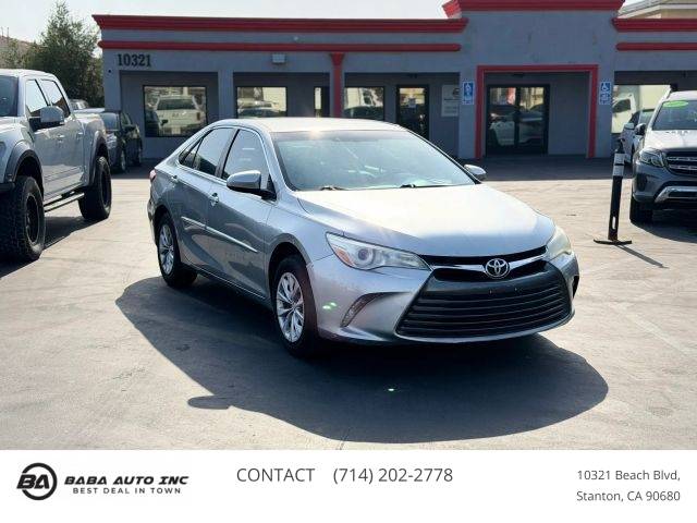 2016 Toyota Camry LE FWD photo
