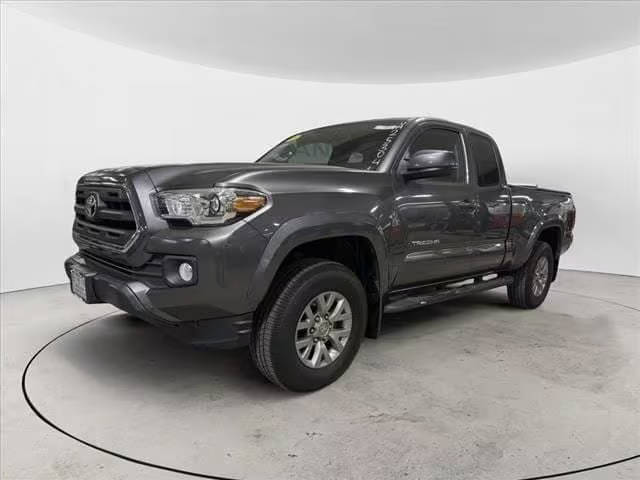 2016 Toyota Tacoma SR5 4WD photo