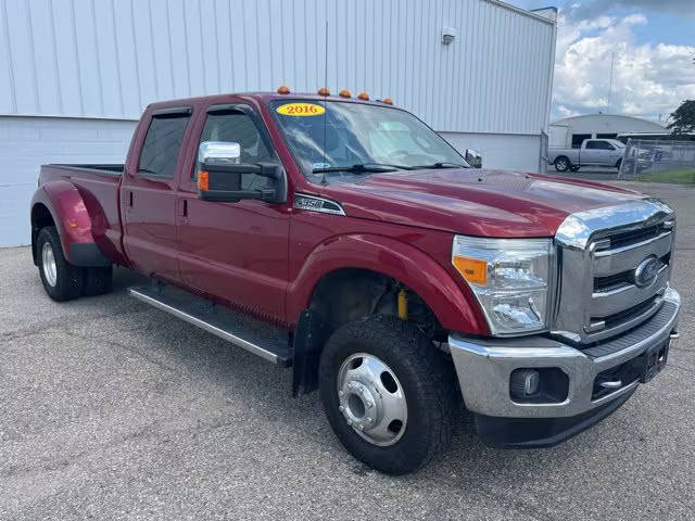 2016 Ford F-350 Super Duty King Ranch 4WD photo