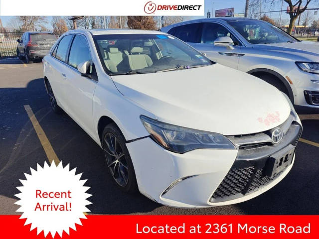 2015 Toyota Camry XSE FWD photo