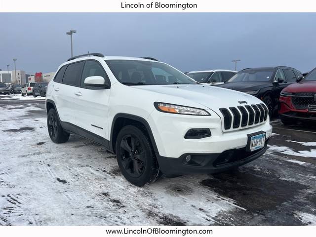 2016 Jeep Cherokee Latitude 4WD photo