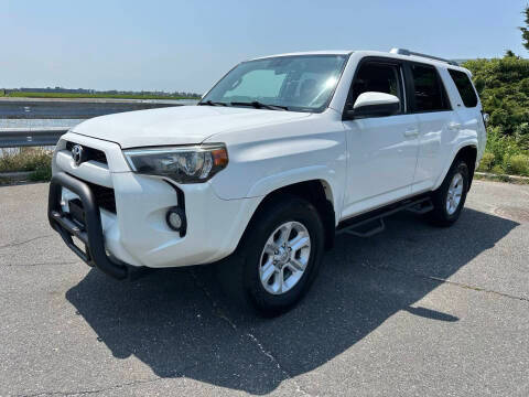 2016 Toyota 4Runner SR5 4WD photo