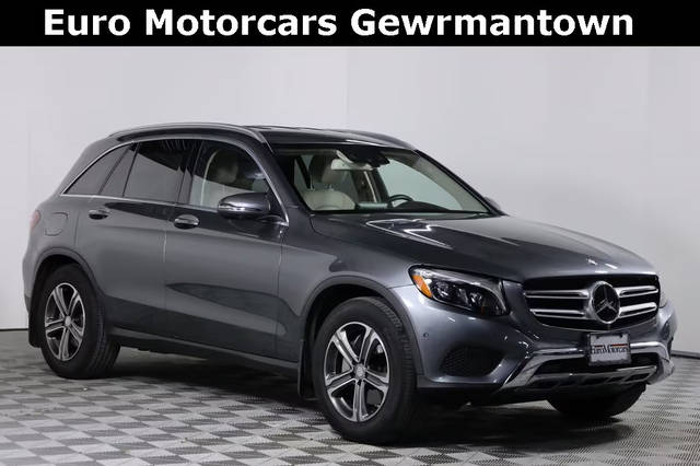 2016 Mercedes-Benz GLC-Class GLC 300 AWD photo