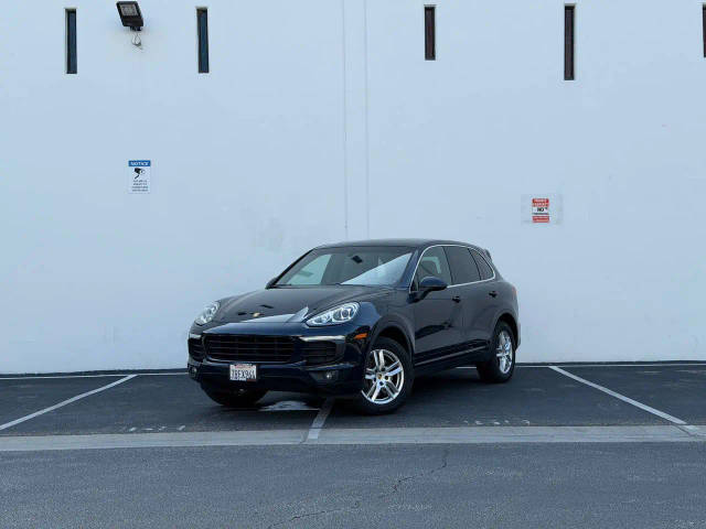 2016 Porsche Cayenne AWD photo