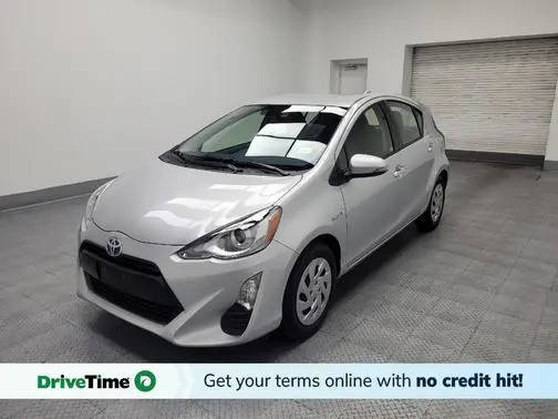 2016 Toyota Prius c Three FWD photo