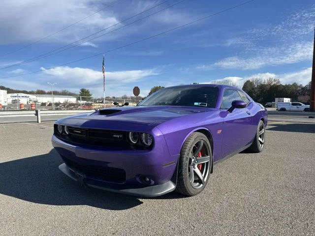 2016 Dodge Challenger SRT 392 RWD photo