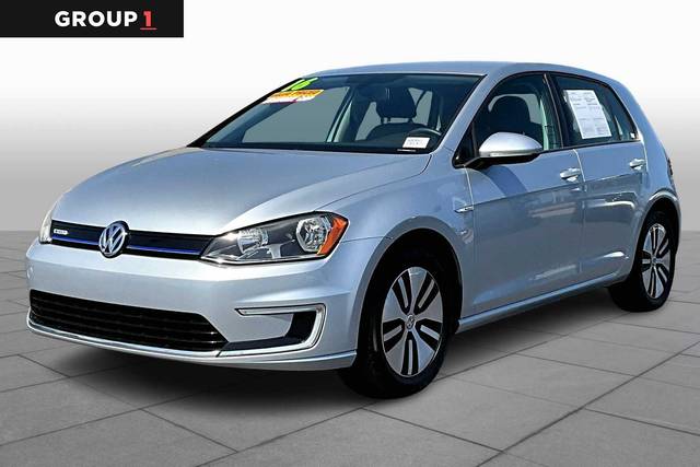 2016 Volkswagen e-Golf SE FWD photo