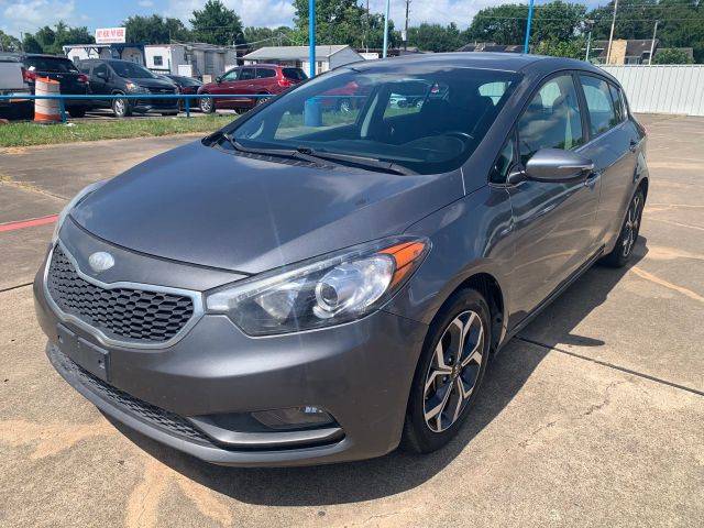 2016 Kia Forte EX FWD photo