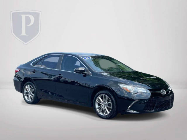 2016 Toyota Camry SE FWD photo