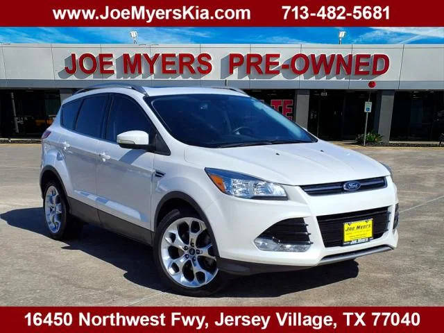 2016 Ford Escape Titanium FWD photo