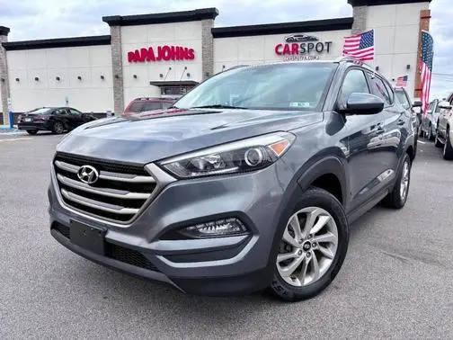 2016 Hyundai Tucson SE AWD photo