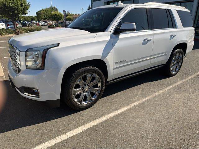 2016 GMC Yukon Denali 4WD photo