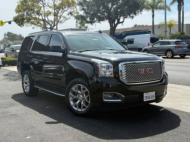 2016 GMC Yukon SLT RWD photo