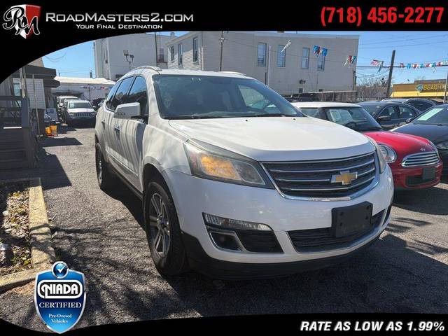2015 Chevrolet Traverse LT AWD photo