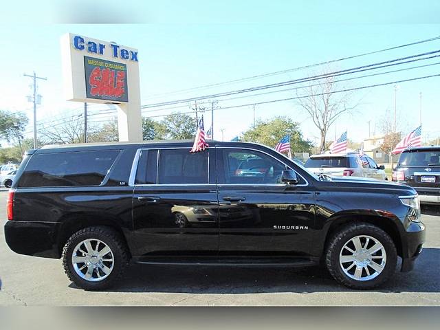 2015 Chevrolet Suburban LS RWD photo