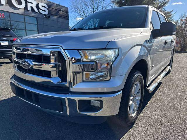 2015 Ford F-150 XLT RWD photo