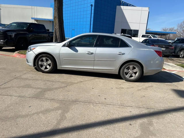 2015 Chevrolet Malibu LS FWD photo