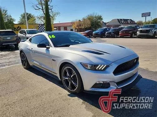 2016 Ford Mustang GT Premium RWD photo