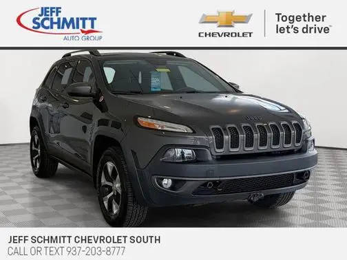 2016 Jeep Cherokee Trailhawk 4WD photo