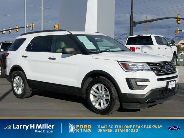 2016 Ford Explorer Base 4WD photo