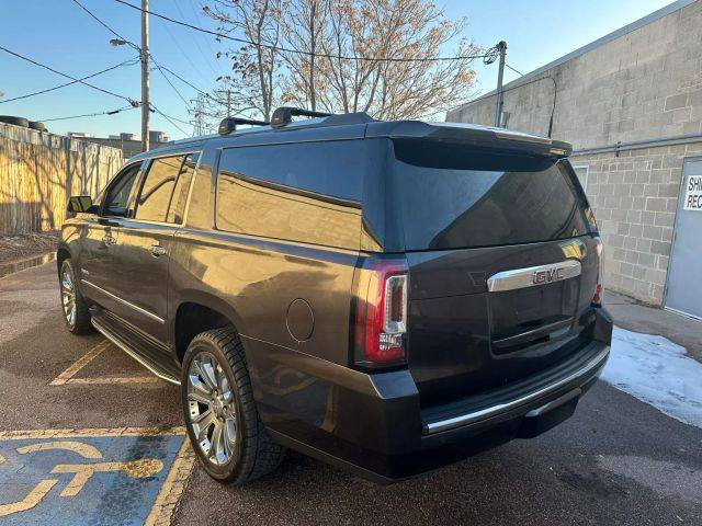 2016 GMC Yukon XL Denali 4WD photo