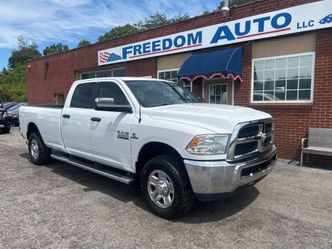 2015 Ram 3500 SLT 4WD photo