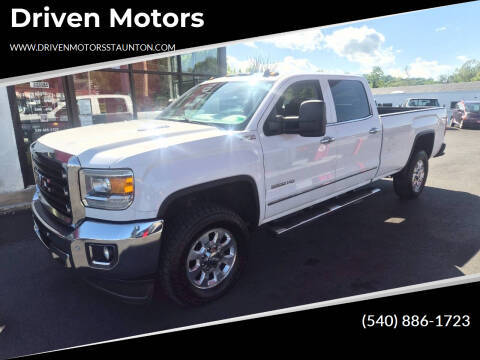 2015 GMC Sierra 3500HD SLT 4WD photo