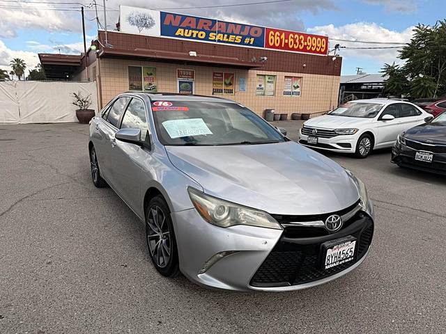 2016 Toyota Camry XSE FWD photo
