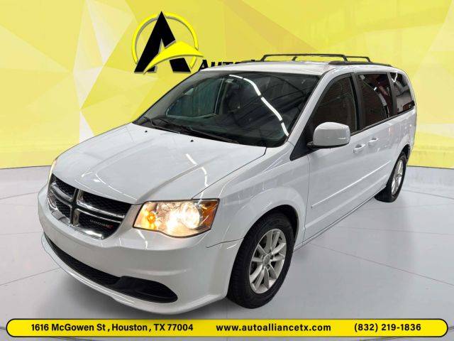 2015 Dodge Grand Caravan SXT FWD photo