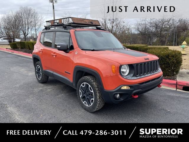 2016 Jeep Renegade Trailhawk 4WD photo