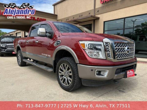 2016 Nissan Titan XD Platinum Reserve RWD photo
