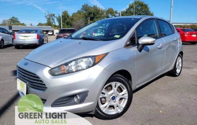 2016 Ford Fiesta SE FWD photo