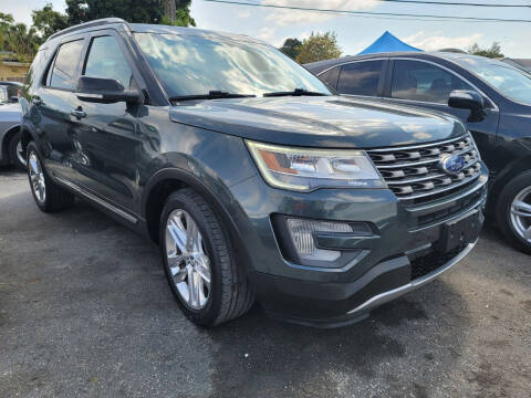 2016 Ford Explorer XLT FWD photo