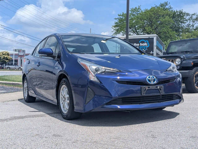 2016 Toyota Prius Two FWD photo