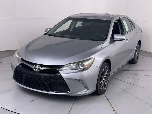 2015 Toyota Camry XSE FWD photo