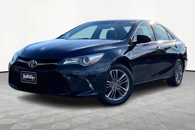 2016 Toyota Camry SE FWD photo