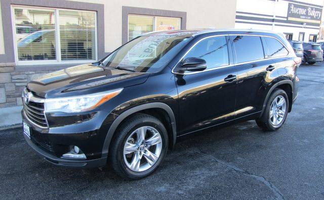 2016 Toyota Highlander Limited AWD photo