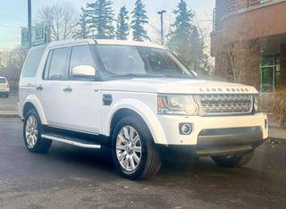 2016 Land Rover LR4 HSE 4WD photo