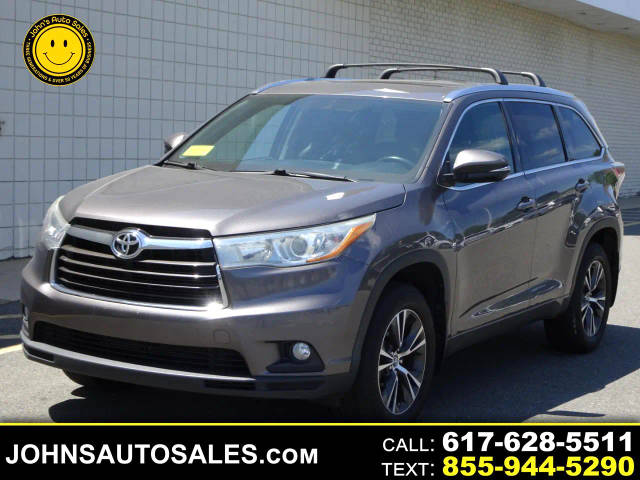 2016 Toyota Highlander XLE AWD photo
