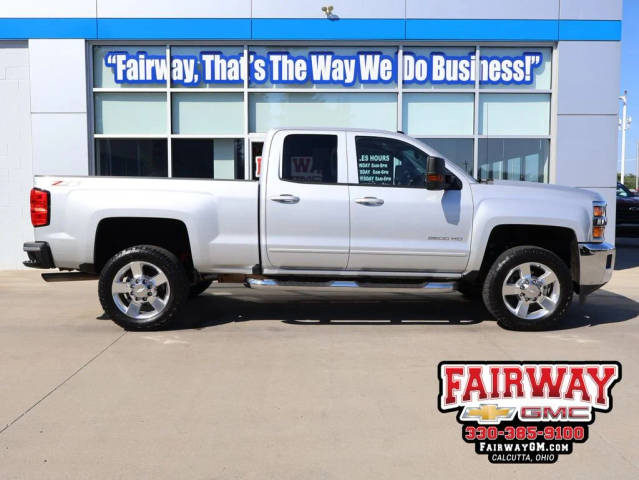 2016 Chevrolet Silverado 2500HD LT 4WD photo