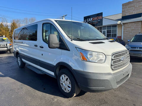 2015 Ford Transit Passenger Wagon XL RWD photo