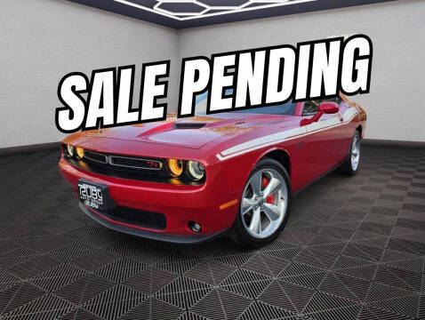 2015 Dodge Challenger R/T Plus RWD photo