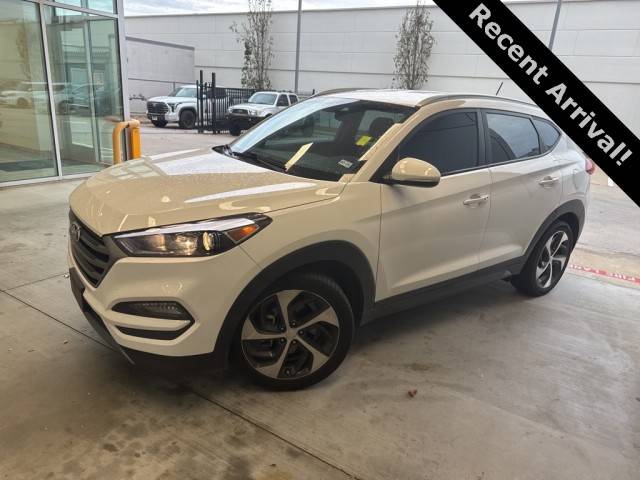 2016 Hyundai Tucson Sport FWD photo